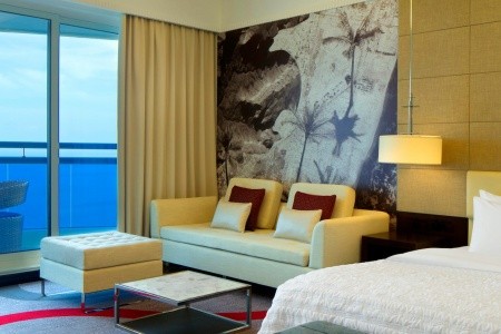 Spojené arabské emiráty Fujairah Le Meridien Al Aqah Beach Resort 14 dňový pobyt Polpenzia Letecky Letisko: Praha February 2026 ( 4/02/26-17/02/26)