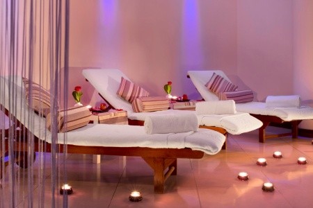 Spojené arabské emiráty Fujairah Le Meridien Al Aqah Beach Resort 14 dňový pobyt Polpenzia Letecky Letisko: Praha February 2026 ( 4/02/26-17/02/26)