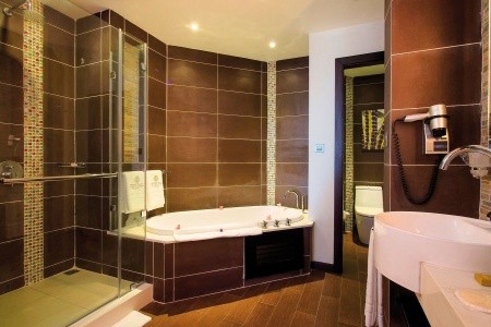 Crystals Beach Resort Belle Mare - 8