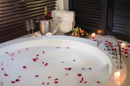 Crystals Beach Resort Belle Mare - 12