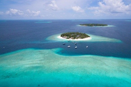 Maldivy Severný Atol Male Malahini Kuda Bandos 14 dňový pobyt Polpenzia Letecky Letisko: Praha April 2026 (12/04/26-25/04/26)