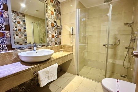 Turecko Alanya Blue Wave Suite 8 dňový pobyt All Inclusive Letecky Letisko: Praha June 2026 (29/06/26- 6/07/26)