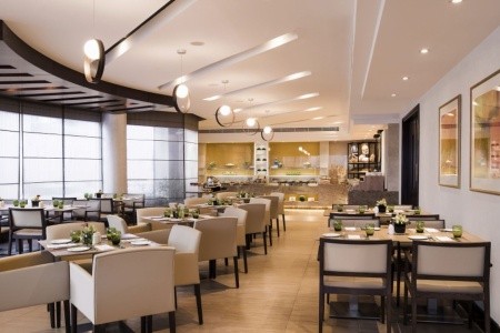 Jumeirah Rotana - 10