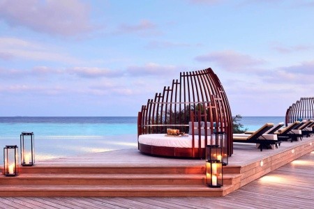 Maldivy  Nh Collection Maldives Havodda Resort 13 dňový pobyt Plná penzia Letecky Letisko: Praha November 2025 (19/11/25- 1/12/25)