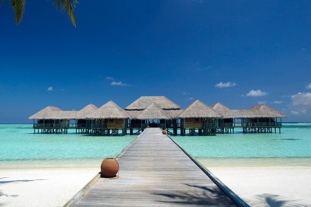 Maldivy Severný Atol Male Gili Lankanfushi Maldives 12 dňový pobyt Polpenzia Letecky Letisko: Viedeň October 2025 (21/10/25- 1/11/25)