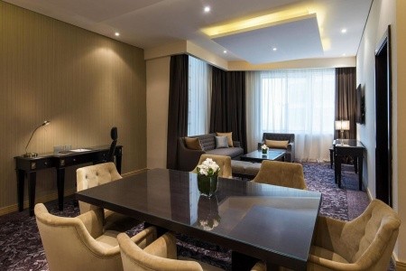 Katar Doha Golden Tulip Doha 6 dňový pobyt Polpenzia Letecky Letisko: Praha September 2025 (26/09/25- 1/10/25)