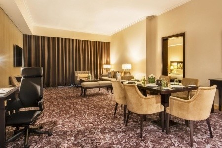 Katar Doha Golden Tulip Doha 6 dňový pobyt Polpenzia Letecky Letisko: Praha September 2025 (26/09/25- 1/10/25)