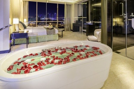 Katar Doha Millennium Plaza 12 dňový pobyt Raňajky Letecky Letisko: Praha September 2025 (15/09/25-26/09/25)