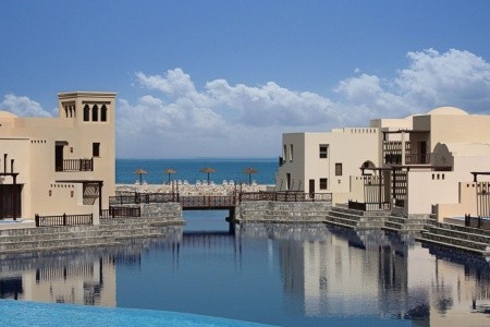Spojené arabské emiráty Ras Al Khaimah The Cove Rotana Resort 9 dňový pobyt All Inclusive Letecky Letisko: Praha January 2027 ( 3/01/26-11/01/27)