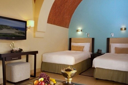 Spojené arabské emiráty Ras Al Khaimah The Cove Rotana Resort 9 dňový pobyt All Inclusive Letecky Letisko: Praha January 2027 ( 3/01/26-11/01/27)