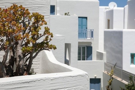 Řecko, Naxos, Iria Beach, za <span>26.190</span> Kč