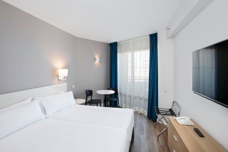 Španielsko Costa Del Sol Sol Puerto Marina (Ex Sol Timor) 7 dňový pobyt Polpenzia Letecky Letisko: Praha April 2026 (16/04/26-22/04/26)