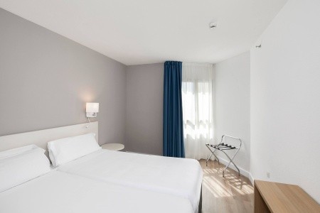 Španielsko Costa Del Sol Sol Puerto Marina (Ex Sol Timor) 7 dňový pobyt Polpenzia Letecky Letisko: Praha April 2026 (16/04/26-22/04/26)