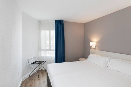 Španielsko Costa Del Sol Sol Puerto Marina (Ex Sol Timor) 7 dňový pobyt Polpenzia Letecky Letisko: Praha April 2026 (16/04/26-22/04/26)