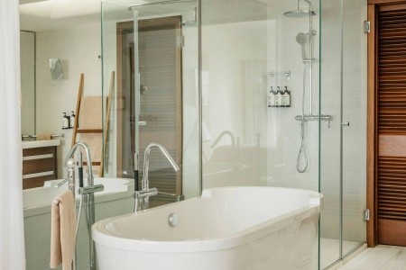 Kanárske ostrovy Lanzarote Gran Melia Salinas 8 dňový pobyt All Inclusive Letecky Letisko: Budapešť October 2025 ( 2/10/25- 9/10/25)