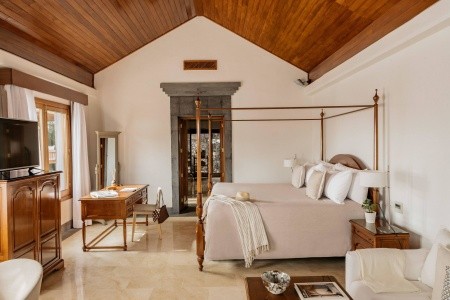 Kanárske ostrovy Lanzarote Gran Melia Salinas 8 dňový pobyt All Inclusive Letecky Letisko: Budapešť October 2025 ( 2/10/25- 9/10/25)