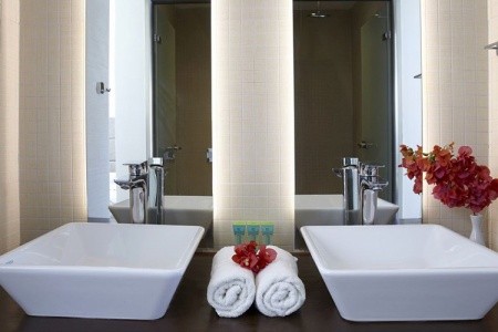 Sunshine Rhodes - 12