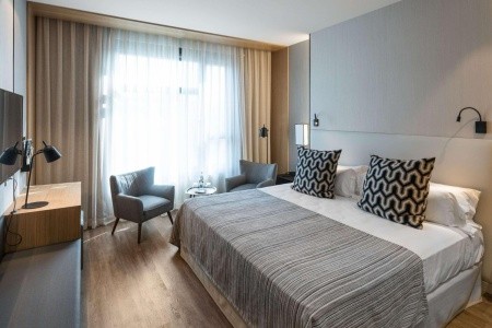 Španielsko Barcelona Catalonia Barcelona Plaza 9 dňový pobyt Raňajky Letecky Letisko: Praha October 2025 (28/10/25- 5/11/25)