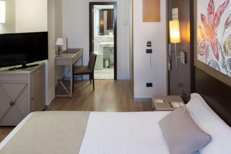 Španielsko Barcelona Catalonia Mikado 10 dňový pobyt Raňajky Letecky Letisko: Praha October 2025 (11/10/25-20/10/25)