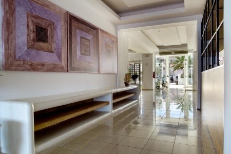 Grécko Rodos Lido Star 6 dňový pobyt Raňajky Letecky Letisko: Praha September 2025 (28/09/25- 3/10/25)