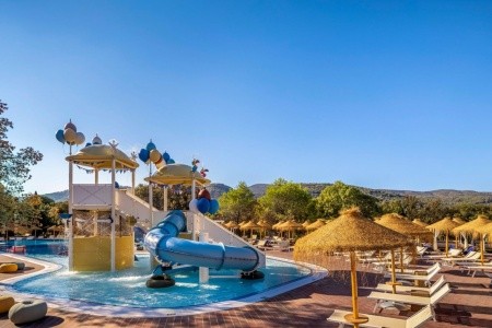 Chorvátsko Hvar Valamar Trim Sunny Apartments 12 dňový pobyt Polpenzia Letecky Letisko: Praha August 2025 (20/08/25-31/08/25)