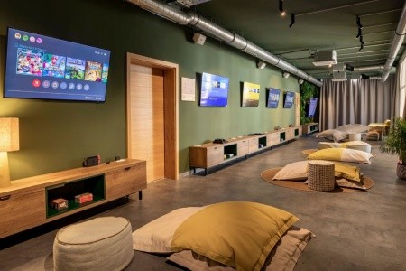 Chorvátsko Hvar Valamar Trim Sunny Apartments 12 dňový pobyt Polpenzia Letecky Letisko: Praha August 2025 (20/08/25-31/08/25)