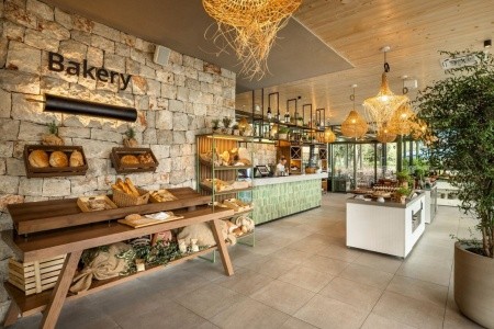 Chorvátsko Hvar Valamar Trim Sunny Apartments 12 dňový pobyt Polpenzia Letecky Letisko: Praha August 2025 (20/08/25-31/08/25)