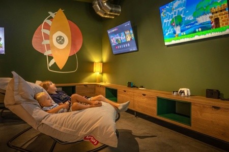 Chorvátsko Hvar Valamar Trim Sunny Apartments 12 dňový pobyt Polpenzia Letecky Letisko: Praha August 2025 (20/08/25-31/08/25)