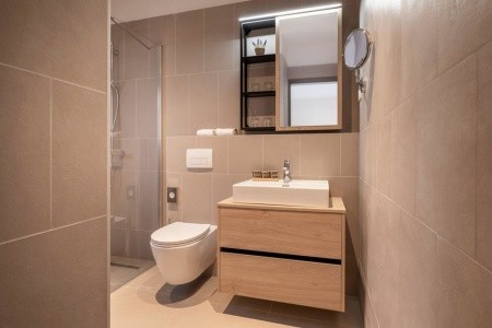 Chorvátsko Hvar Valamar Trim Sunny Apartments 12 dňový pobyt Polpenzia Letecky Letisko: Praha August 2025 (20/08/25-31/08/25)