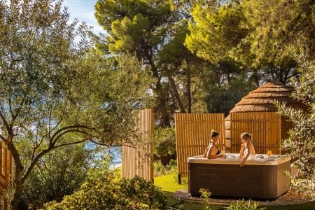 Chorvátsko Hvar Valamar Trim Sunny Apartments 12 dňový pobyt Polpenzia Letecky Letisko: Praha August 2025 (20/08/25-31/08/25)