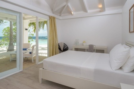 Sandies Bathala Island Resort - 9