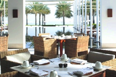 Omán Muscat The Chedi Muscat 9 dňový pobyt Polpenzia Letecky Letisko: Viedeň October 2025 (10/10/25-18/10/25)