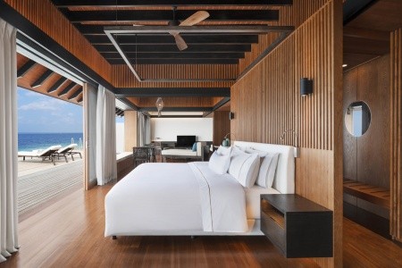 Maldivy  The Westin Maldives Miriandhoo Resort 10 dňový pobyt Raňajky Letecky Letisko: Praha December 2026 (12/12/26-21/12/26)