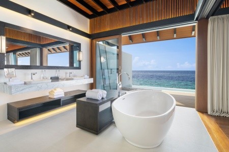 Maldivy  The Westin Maldives Miriandhoo Resort 10 dňový pobyt Raňajky Letecky Letisko: Praha December 2026 (12/12/26-21/12/26)