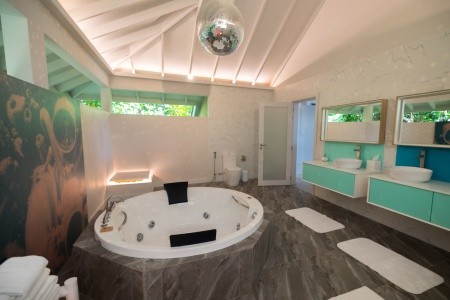 Maldivy  The Standard Maldives 9 dňový pobyt Polpenzia Letecky Letisko: Praha March 2026 (19/03/26-27/03/26)