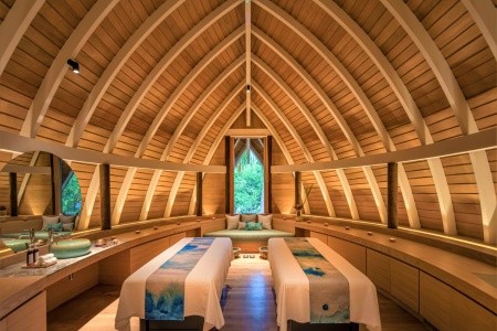 Emerald Faarufushi Resort & Spa - 4