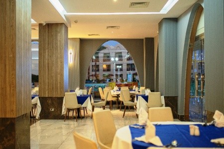 Egypt Hurghada Titanic Beach Spa & Aquapark 8 dňový pobyt Ultra All inclusive Letecky Letisko: Praha January 2026 (21/01/26-28/01/26)