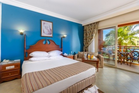 Egypt Hurghada Titanic Beach Spa & Aquapark 8 dňový pobyt Ultra All inclusive Letecky Letisko: Praha January 2026 (21/01/26-28/01/26)