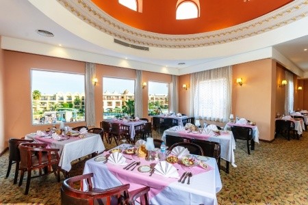 Egypt Hurghada Titanic Beach Spa & Aquapark 8 dňový pobyt Ultra All inclusive Letecky Letisko: Praha January 2026 (21/01/26-28/01/26)