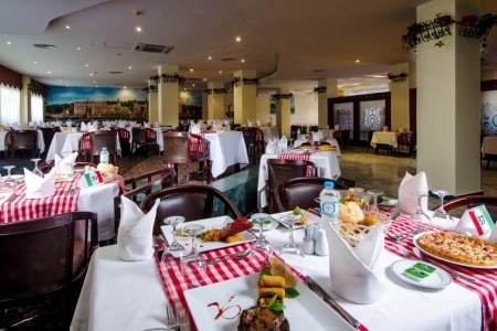 Egypt Hurghada Titanic Beach Spa & Aquapark 8 dňový pobyt Ultra All inclusive Letecky Letisko: Praha January 2026 (21/01/26-28/01/26)