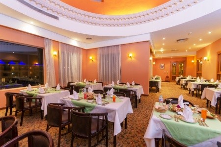 Egypt Hurghada Titanic Beach Spa & Aquapark 8 dňový pobyt Ultra All inclusive Letecky Letisko: Praha January 2026 (21/01/26-28/01/26)