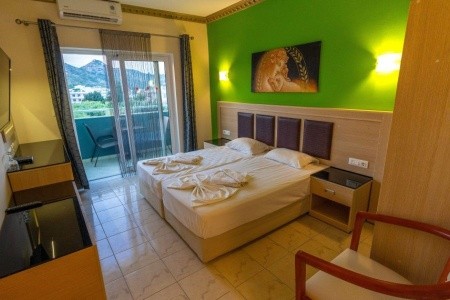 Grecian Fantasia Resort - 12