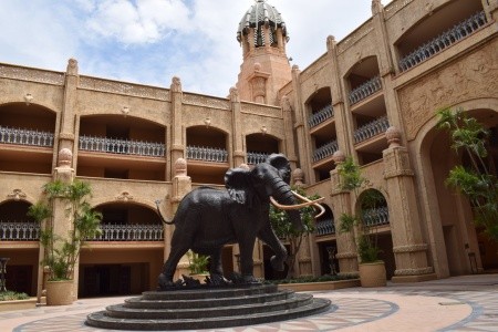 DÉL-AFRIKAI KÖRUTAZÁS FOKVÁROS-SZAFARI-SUN CITY - 3