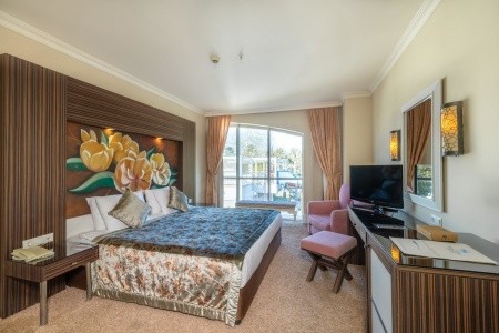 Turecko Kemer Crystal De Luxe Resort & Spa 7 dňový pobyt Ultra All inclusive Letecky Letisko: Viedeň March 2026 (20/03/26-26/03/26)