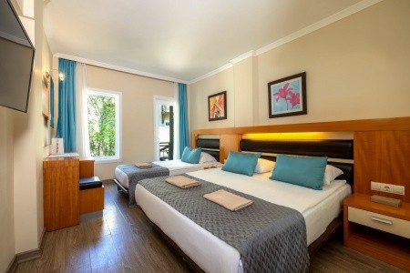 Crystal Flora Beach Resort - 125