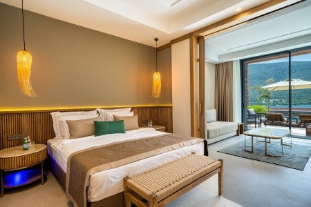 La Blanche Island - 37