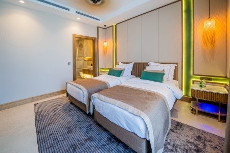 La Blanche Island - 40