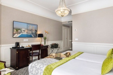 Španielsko Madrid Emperador Hotel Madrid 11 dňový pobyt Raňajky Letecky Letisko: Praha October 2025 (28/10/25- 7/11/25)