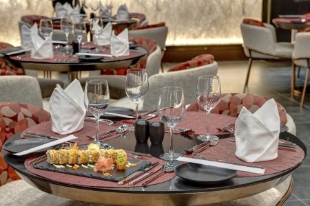 Spojené arabské emiráty Fujairah Royal M Al Aqah Beach Hotel & Resort 9 dňový pobyt All Inclusive Letecky Letisko: Praha June 2026 ( 4/06/26-12/06/26)