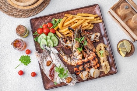 Spojené arabské emiráty Fujairah Royal M Al Aqah Beach Hotel & Resort 9 dňový pobyt All Inclusive Letecky Letisko: Praha June 2026 ( 4/06/26-12/06/26)